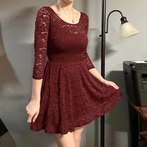 Size 00 Abercrombie & Fitch Crimson Lace Dress